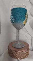 Personalized Glitter Wine Glass - Pet Portrait