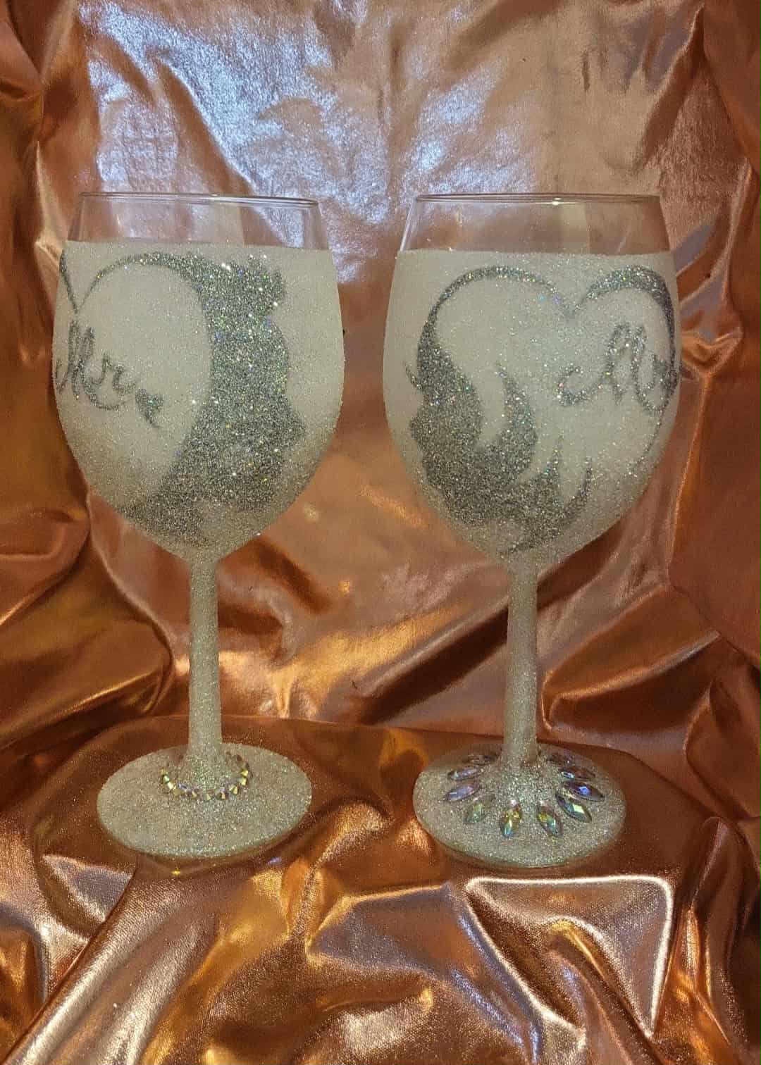(Pair) Personalized Glitter Wine Glass - Wedding